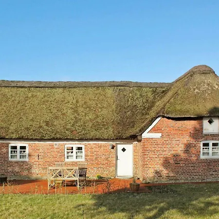 Holiday home One-bedroom Holiday In 4 *